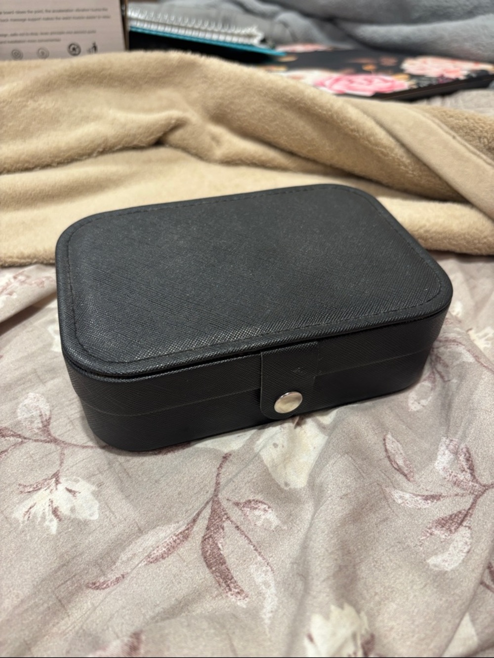 Black Travel Jewelry Case - Compact Organizer